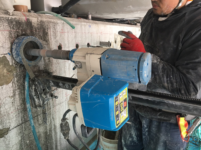 接着系アンカー