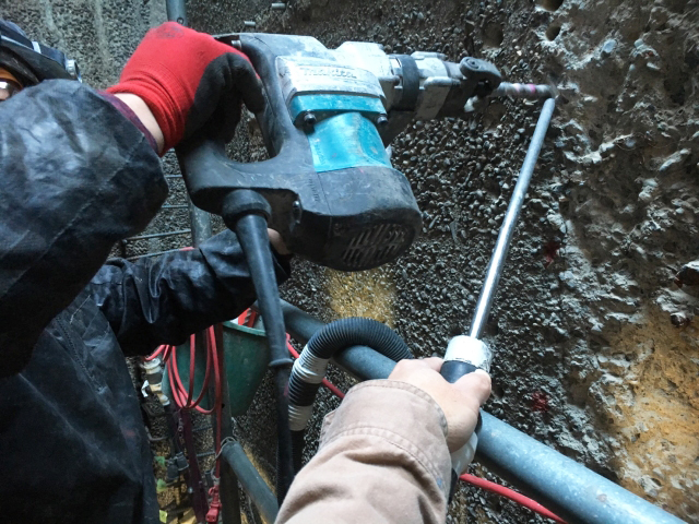 あと施工アンカー工事